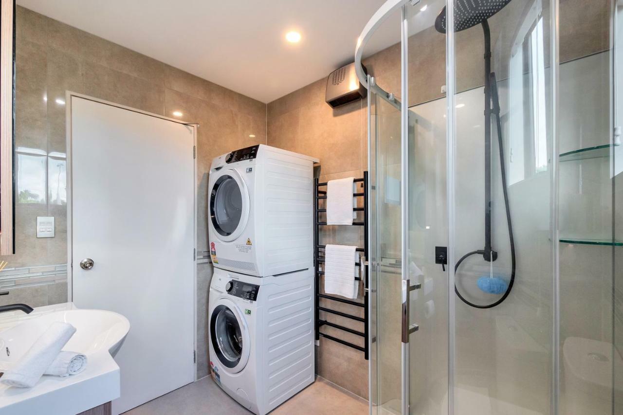 Greenwich Townhouse With Parking And Air-Con أوكلاند المظهر الخارجي الصورة